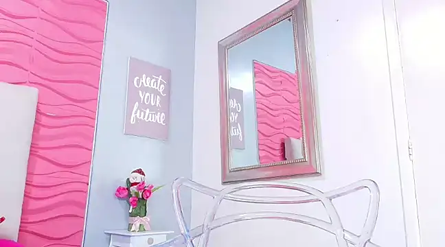 Snapshot of _Valeria_Brown chatting on December 2024 11:06:02 PM  Valeria Brown online show from December 2024 11:06:02 PM