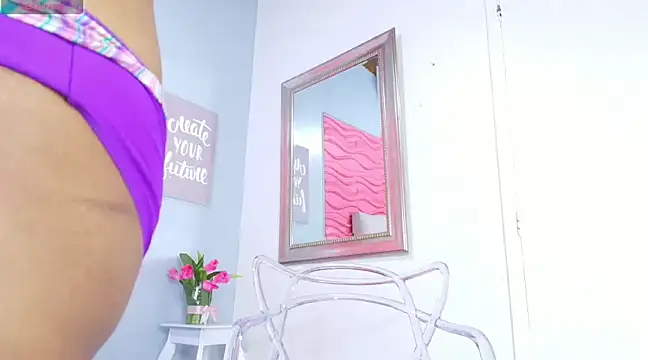 Snapshot of _Valeria_Brown chatting on January 2025 09:04:02 PM  Valeria Brown online show from January 2025 09:04:02 PM