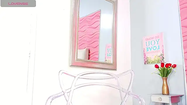 Snapshot of _Valeria_Brown chatting on February 2025 07:52:01 PM  Valeria Brown online show from February 2025 07:52:01 PM