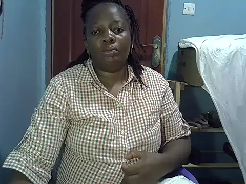 Ebonyceline online show from May 2026 11:11:01 PM