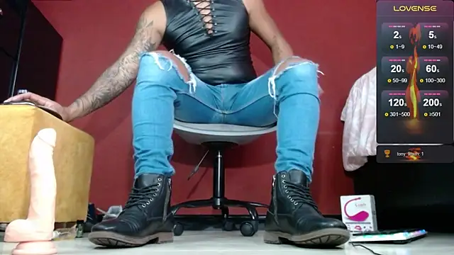 TomLover 12 online show from February 2025 02:59:02 PM