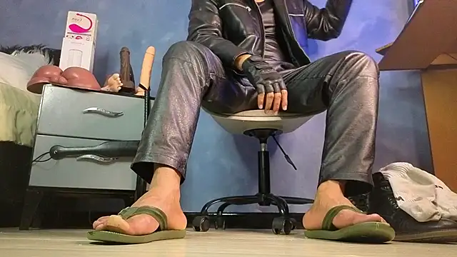 TomLover 12 online show from April 2026 02:15:02 AM