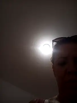 CASADASIGILO2 online show from February 2026 04:46:01 PM