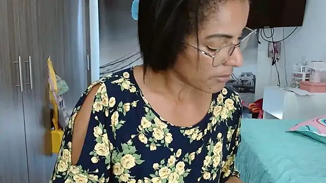 kateleyagrey online show from January 2025 09:46:02 PM