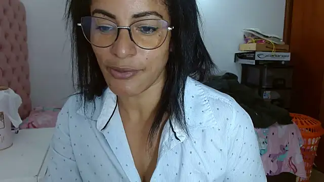 kateleyagrey online show from March 2025 04:20:02 PM