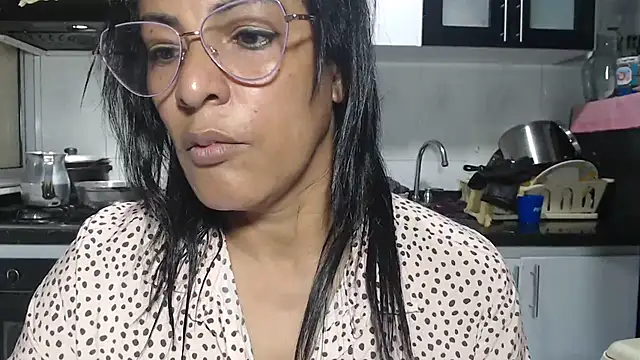 kateleyagrey online show from June 2026 10:04:02 PM