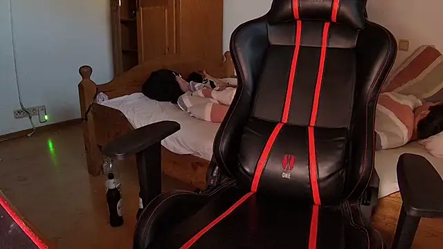 KmlBI26 online show from October 2025 07:21:01 AM