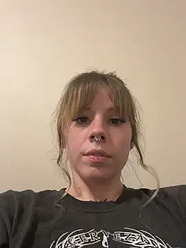 BiancaValentina online show from July 2026 06:09:01 AM