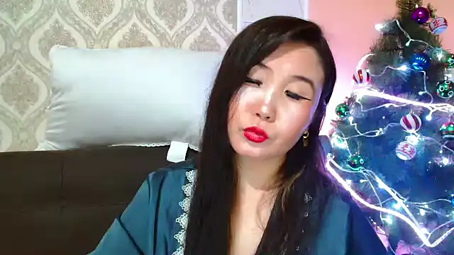 Snapshot of Bet_Lu chatting on December 2024 07:11:01 PM Bet Lu online show from December 2024 07:11:01 PM