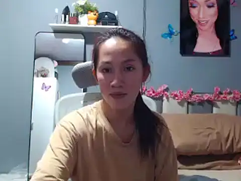 Snapshot of babysuckerxxx chatting on June 2026 04:36:02 AM babysuckerxxx online show from June 2026 04:36:02 AM
