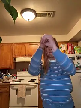 Snapshot of ClumsyLink chatting on November 2025 04:34:02 PM ClumsyLink online show from November 2025 04:34:02 PM