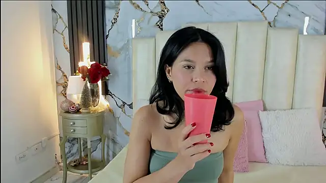 lulumars online show from December 2025 05:13:01 AM