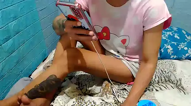 Snapshot of AsianNaughtiesMistress chatting on February 2025 06:19:01 PM AsianNaughtiesMistress online show from February 2025 06:19:01 PM