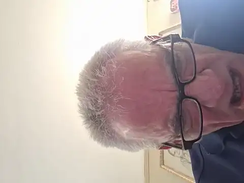 Snapshot of highstepper500 chatting on September 2025 09:58:01 PM highstepper500 online show from September 2025 09:58:01 PM