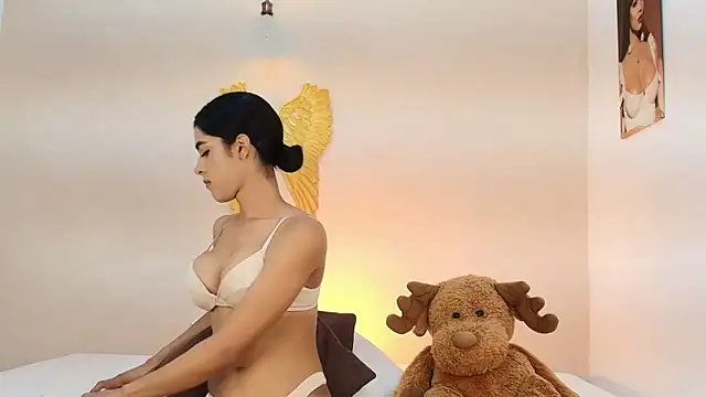 salome Collins 1 online show from November 2025 12:35:01 AM