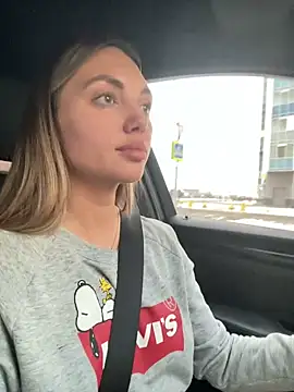 Snapshot of AngelinaMoore chatting on February 2025 03:05:02 PM AngelinaMoore online show from February 2025 03:05:02 PM