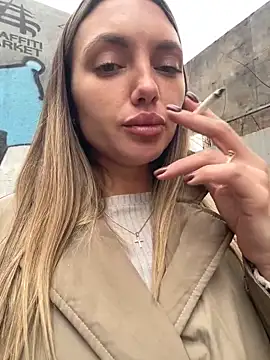 Snapshot of AngelinaMoore chatting on February 2025 10:48:02 AM AngelinaMoore online show from February 2025 10:48:02 AM