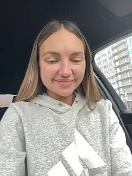 Snapshot of AngelinaMoore chatting on March 2025 11:18:01 AM AngelinaMoore online show from March 2025 11:18:01 AM