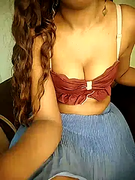 Snapshot of Indian-Squirt chatting on March 2025 05:28:02 AM Indian-Squirt online show from March 2025 05:28:02 AM