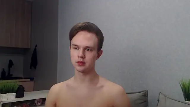 Snapshot of MartinMendez chatting on April 2026 09:36:01 AM MartinMendez online show from April 2026 09:36:01 AM