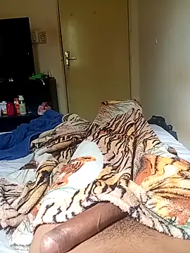 Moreira3307 online show from April 2026 04:22:01 PM