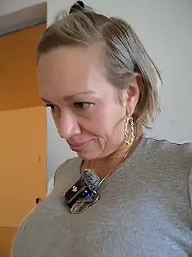 sexymarilyncolombia online show from March 2026 02:56:01 PM