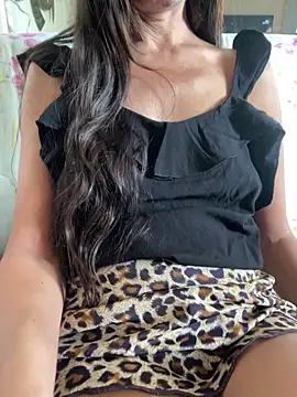 SHARONRodrig online show from September 2025 01:54:02 PM