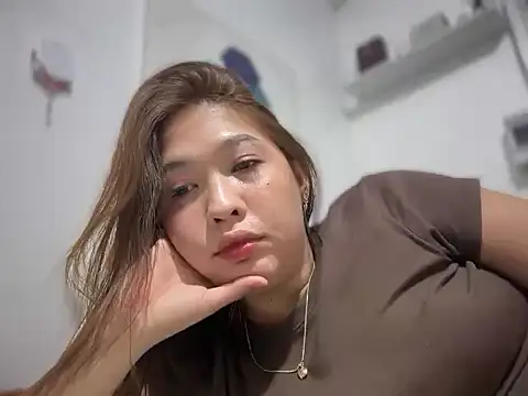 Snapshot of Cockydina chatting on May 2026 09:04:02 AM Cockydina online show from May 2026 09:04:02 AM