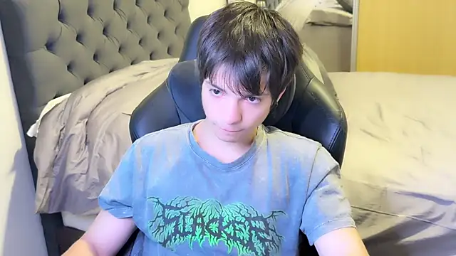 SasukeUhchiaa online show from February 2025 01:08:02 PM