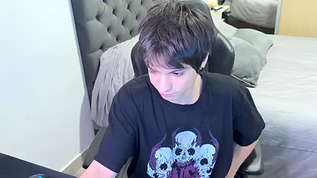 SasukeUhchiaa online show from March 2025 02:10:01 AM