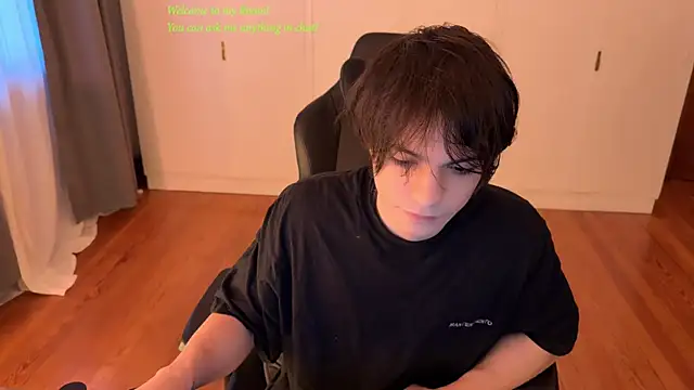 Snapshot of SasukeUhchiaa chatting on August 2026 09:02:01 PM SasukeUhchiaa online show from August 2026 09:02:01 PM