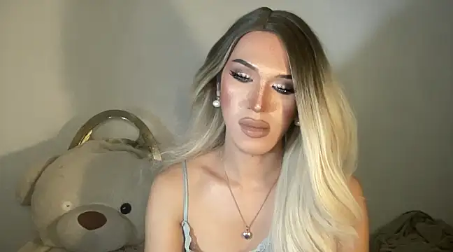 Ts glamxxxx online show from February 2025 07:13:01 AM