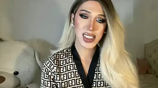 Ts glamxxxx online show from February 2025 05:24:02 AM