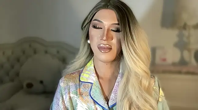 Ts glamxxxx online show from March 2025 04:56:02 PM