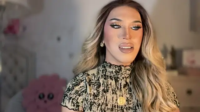 Ts glamxxxx online show from September 2025 01:34:02 PM