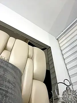 ALISSON FOXXX1 online show from October 2025 09:56:01 PM