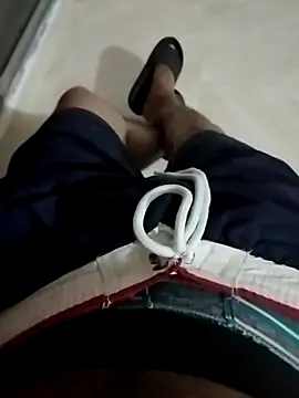 ExistentWindow online show from November 2025 06:01:02 AM