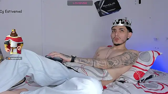 steve latin online show from October 2025 02:51:02 PM