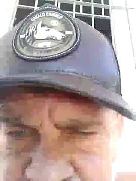 Snapshot of Peludo173317 chatting on February 2025 01:06:01 PM Peludo173317 online show from February 2025 01:06:01 PM