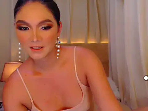 Snapshot of mistressseductionleah chatting on April 2026 08:34:01 AM mistressseductionleah online show from April 2026 08:34:01 AM