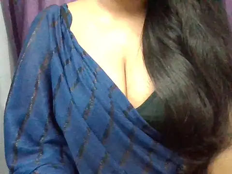 Snapshot of Roopshikha39 chatting on July 2026 07:29:01 PM Roopshikha39 online show from July 2026 07:29:01 PM