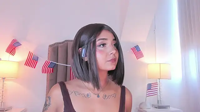 Emma Torres   online show from July 2026 12:33:01 PM