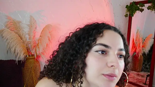 merida bell18 online show from December 2025 10:58:01 PM