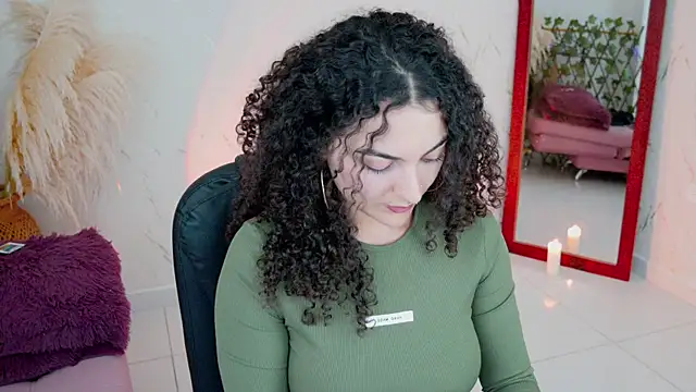 Snapshot of merida_bell18 chatting on April 2026 08:50:01 PM merida bell18 online show from April 2026 08:50:01 PM