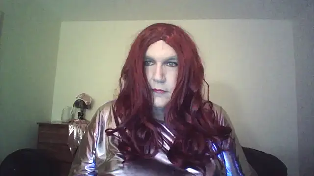 LyssaDragonshadow online show from April 2026 11:52:02 PM