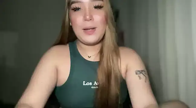 Snapshot of MissCataleyaxxx chatting on January 2025 11:11:01 AM MissCataleyaxxx online show from January 2025 11:11:01 AM