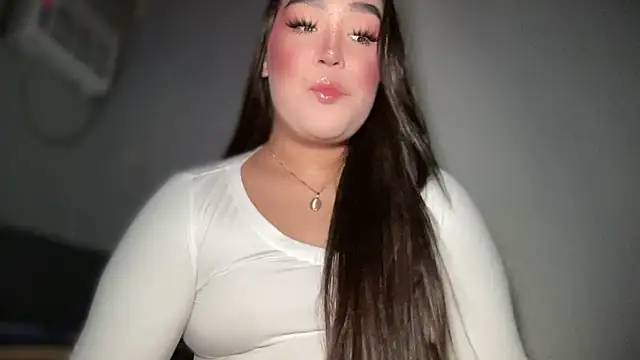 Snapshot of MissCataleyaxxx chatting on February 2026 01:27:02 PM MissCataleyaxxx online show from February 2026 01:27:02 PM