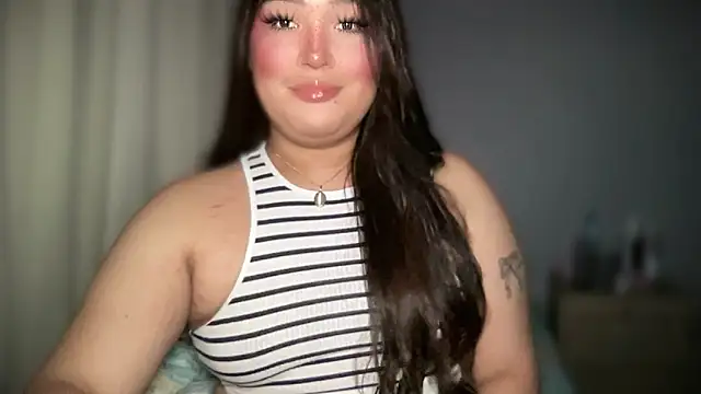 Snapshot of MissCataleyaxxx chatting on February 2026 02:16:02 PM MissCataleyaxxx online show from February 2026 02:16:02 PM