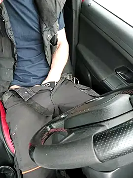 Xcoquinx online show from March 2025 01:09:02 PM