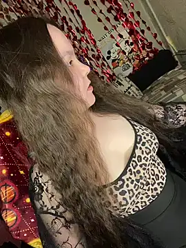 Var Kiss online show from April 2026 02:25:02 PM